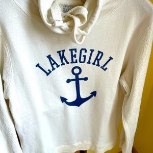 Lakegirl sweatshirt